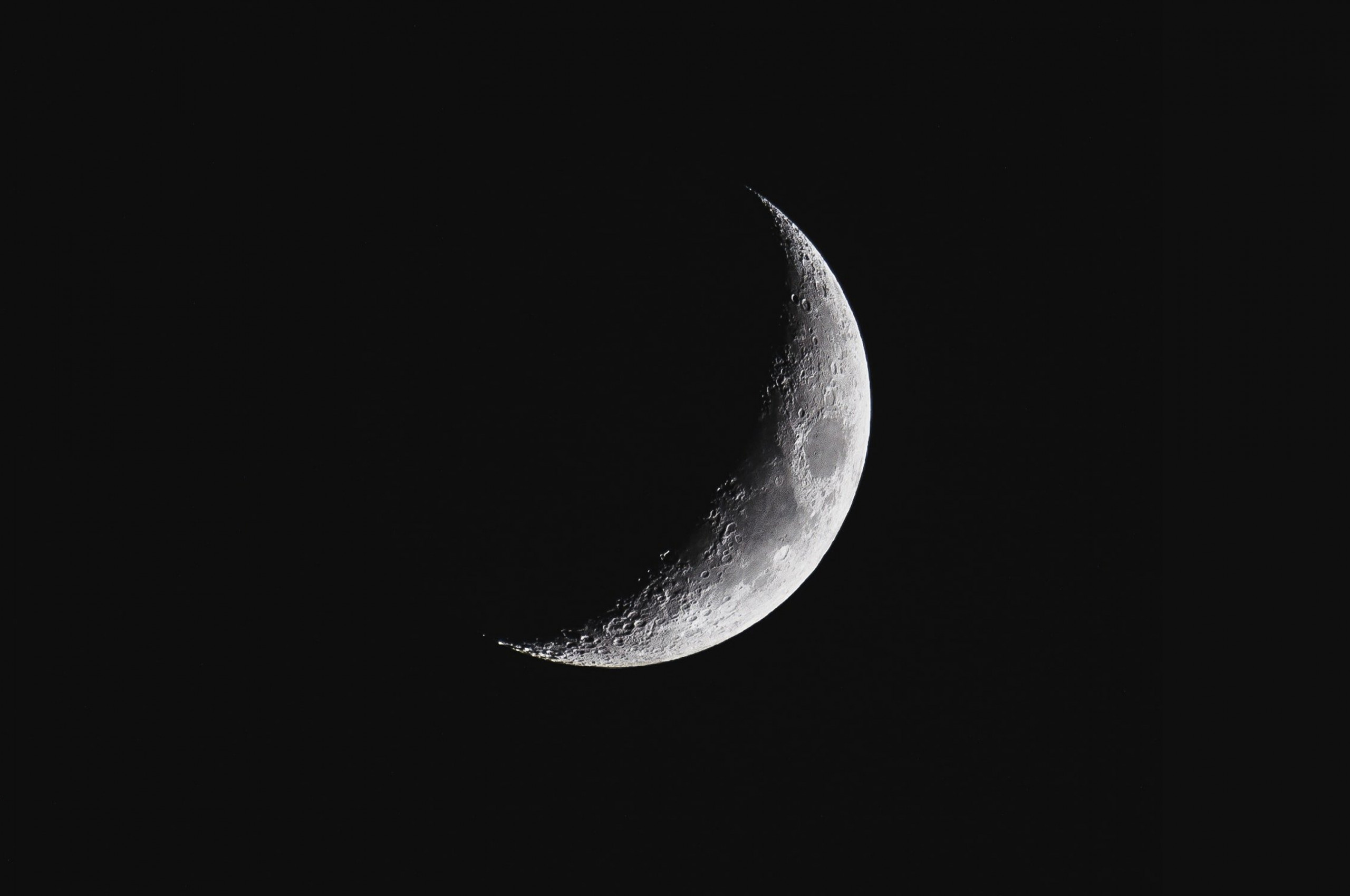 Lua tem dois encontros “às escondidas” esta semana