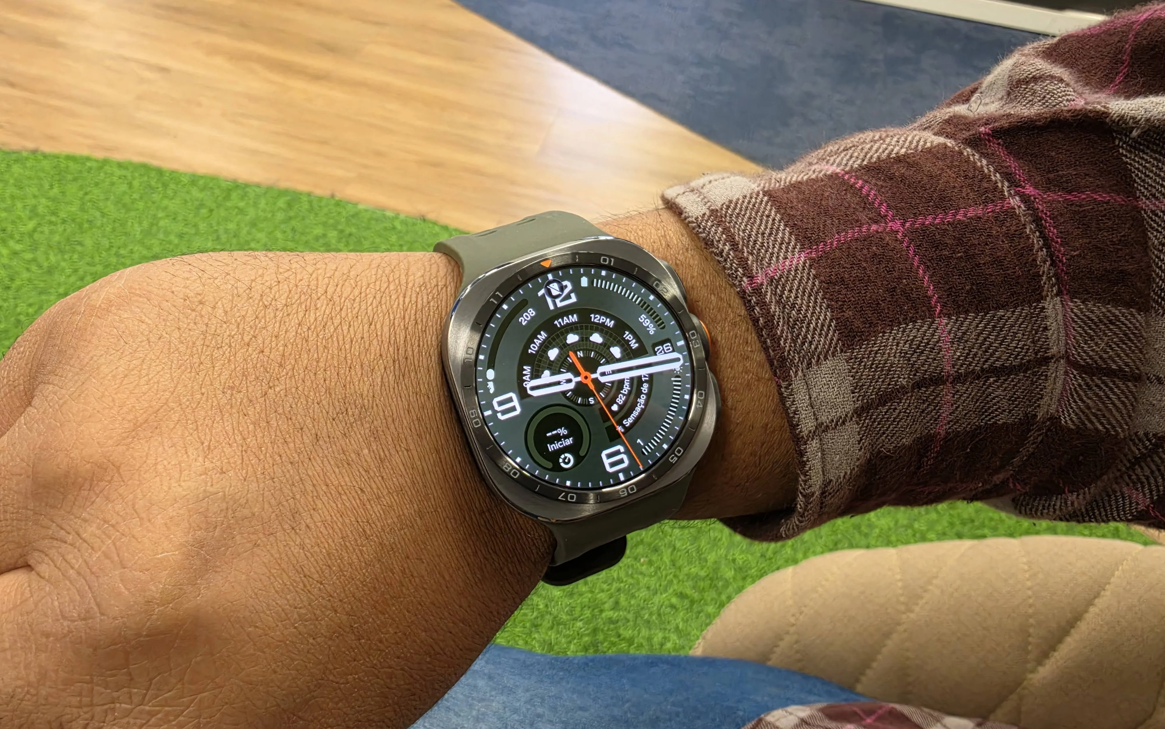 Bateria do smartwatch durando pouco? 5 funções inúteis para desligar