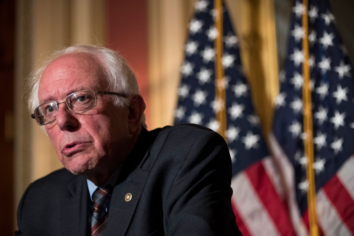 Bernie Sanders and AOC propose a ban on data center construction