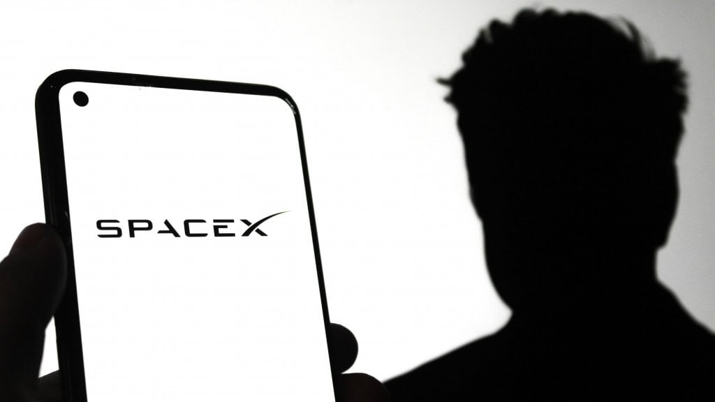 Elon Musk quer começar IPO da SpaceX ‘muito em breve’