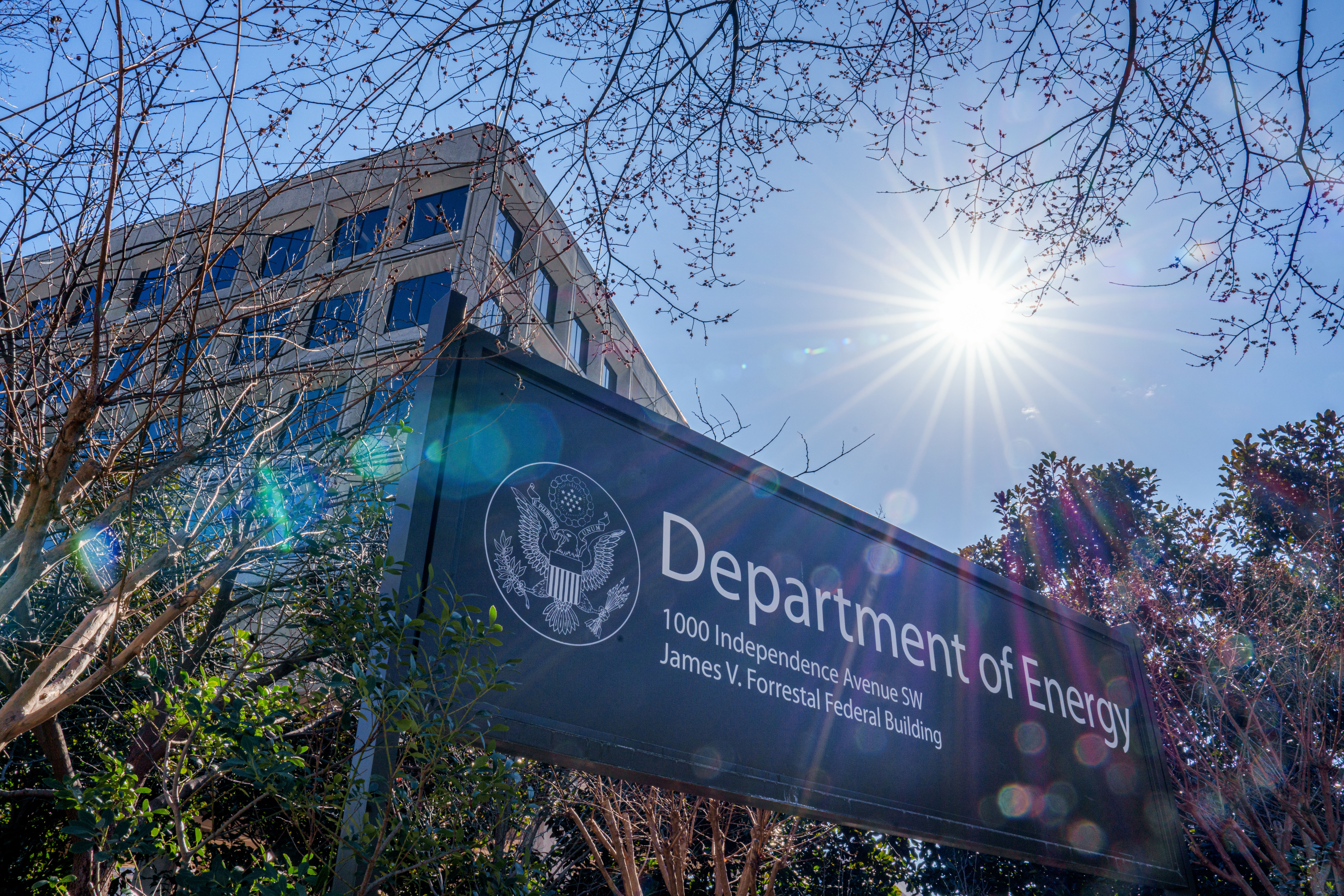 White House deletes thousands of webpages about energy conservation as heatwave slams US
