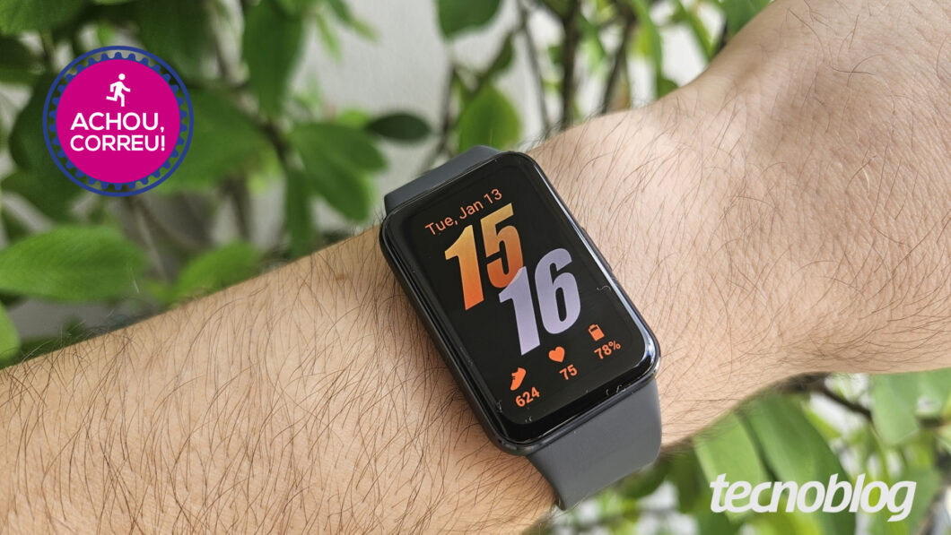 Galaxy Fit 3 fica 59% mais barato em oferta no Mercado Livre