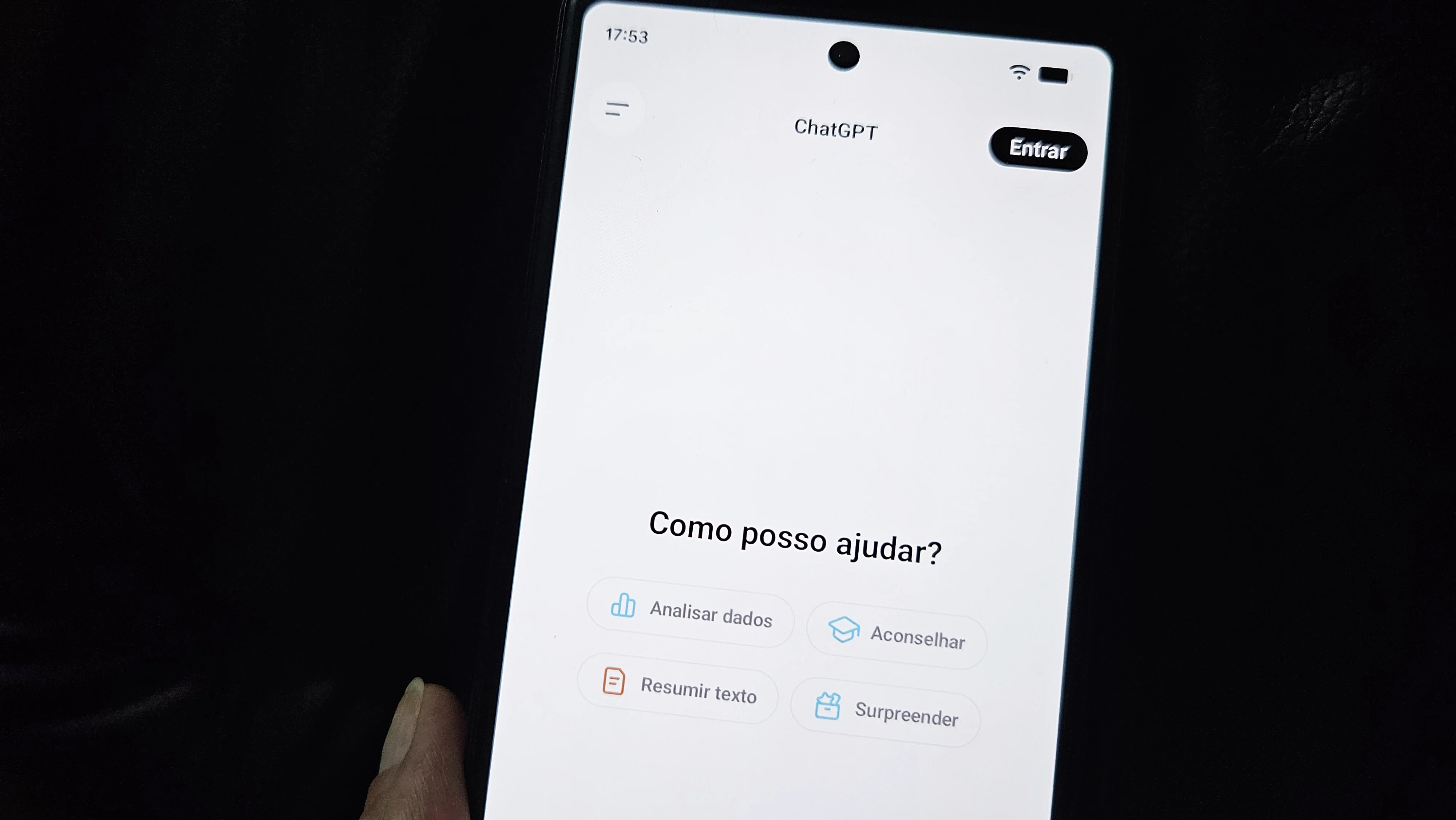 OpenAI paga humanos para ler suas conversas do ChatGPT; veja como desativar