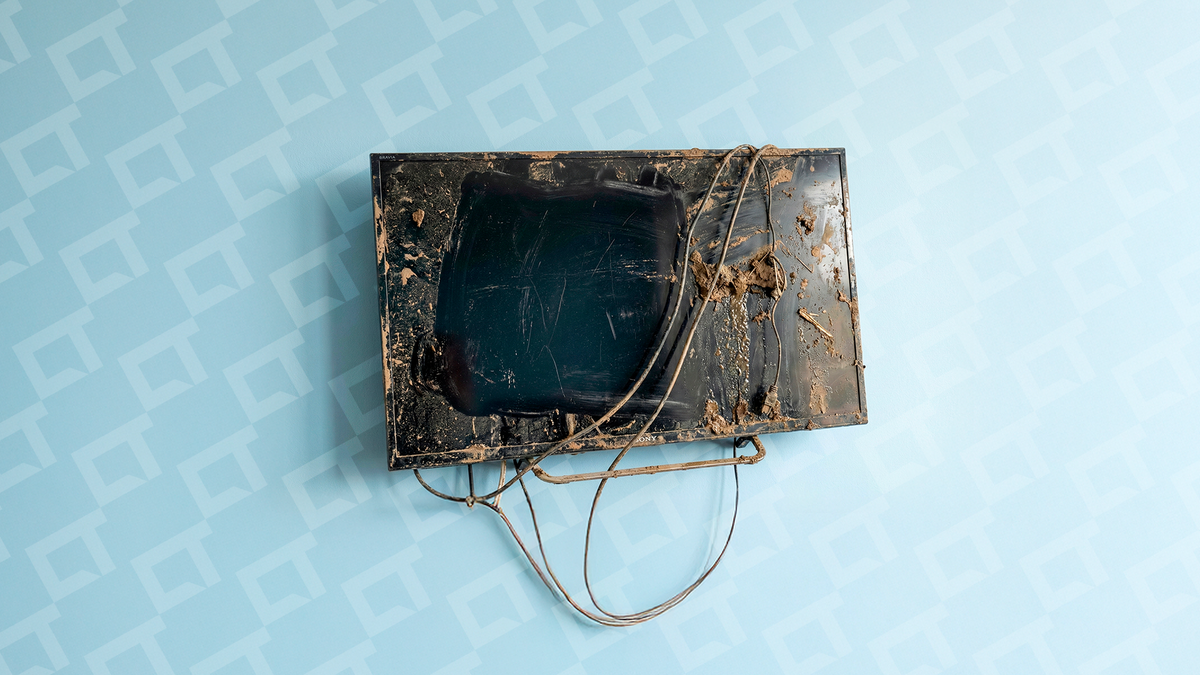 TV que sobreviveu à enchente ainda pode "pifar" depois; entenda