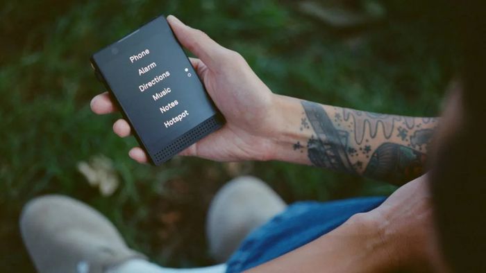 'Dumbphones' permitem usar aplicativos como o WhatsApp? Entenda