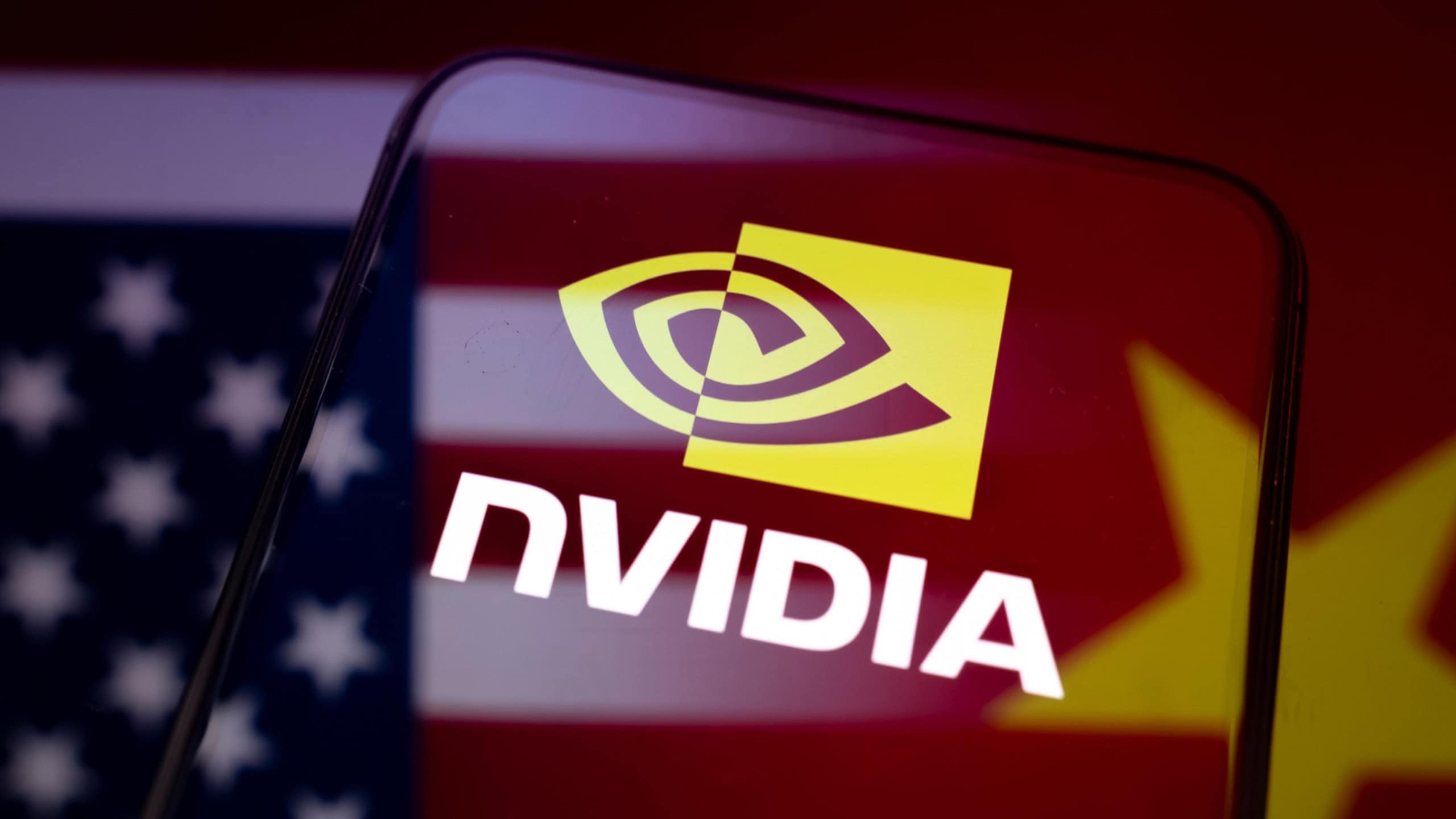 EUA liberam venda de chips H200 da Nvidia para China, mas entregas estão travadas