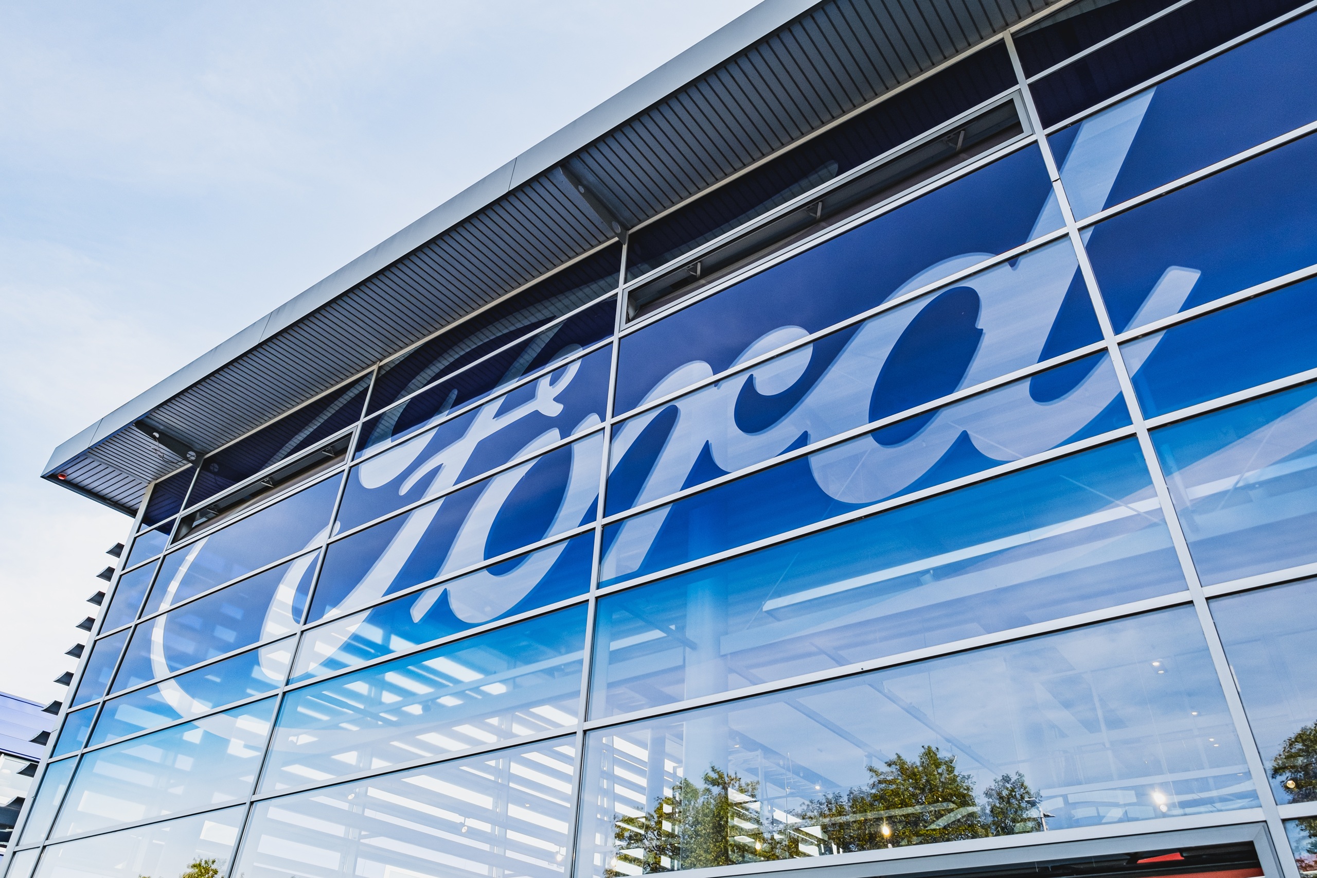 Ford entra na onda da IA e anima Wall Street