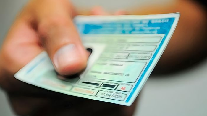 Projeto avança na Câmara e pode derrubar preço da CNH — mas só para alguns