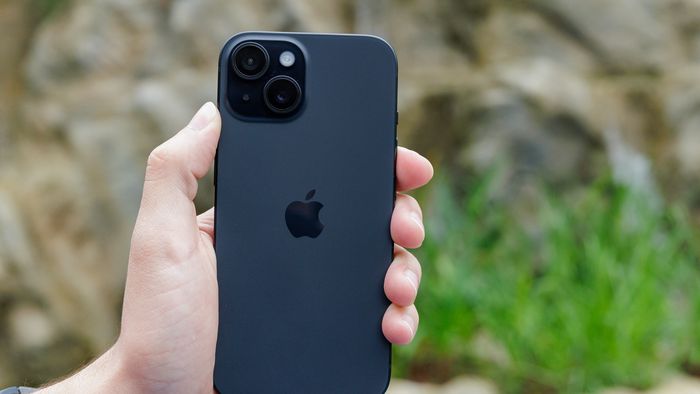 Mercado Livre faz queima de iPhone 15 de 128 GB; Apple cai de preço em oferta
