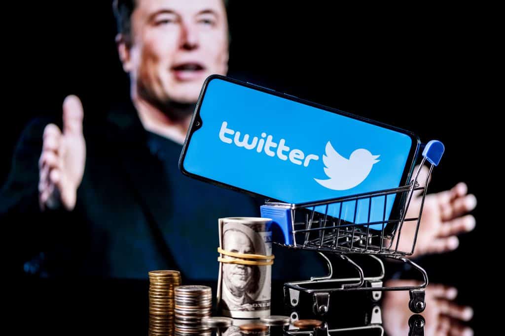 Juíza questiona acordo entre Elon Musk e SEC e levanta suspeita de tratamento especial