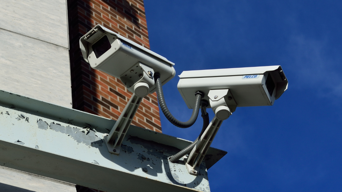 Homem é detido 4 vezes por engano devido a erro em câmeras do Smart Sampa