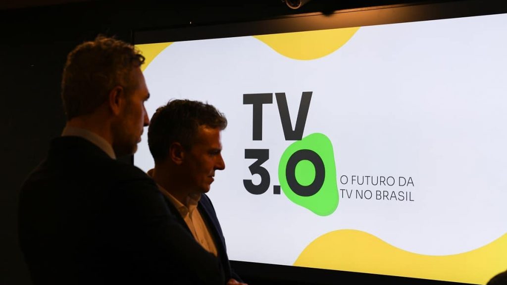 Brasil dá adeus definitivo à TV analógica e abre caminho para expansão do 4G