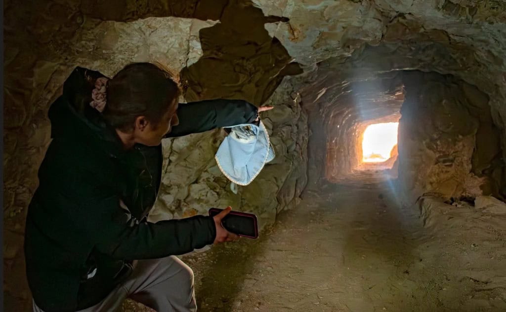 Arqueólogos descobrem misterioso túnel antigo em Jerusalém