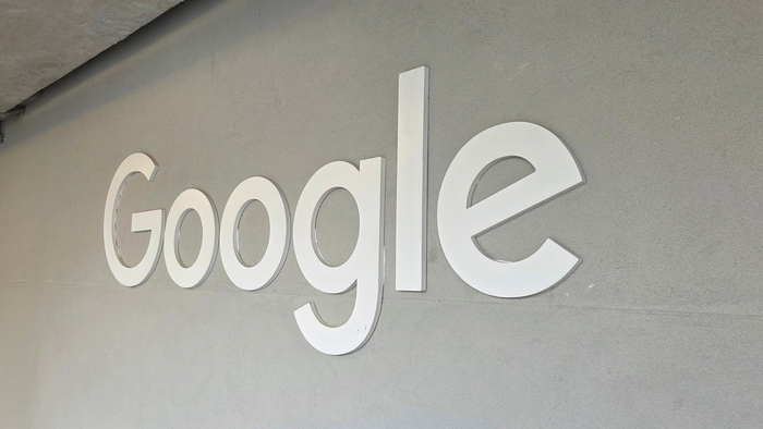 Google vai "dedurar" anúncios que usarem IA