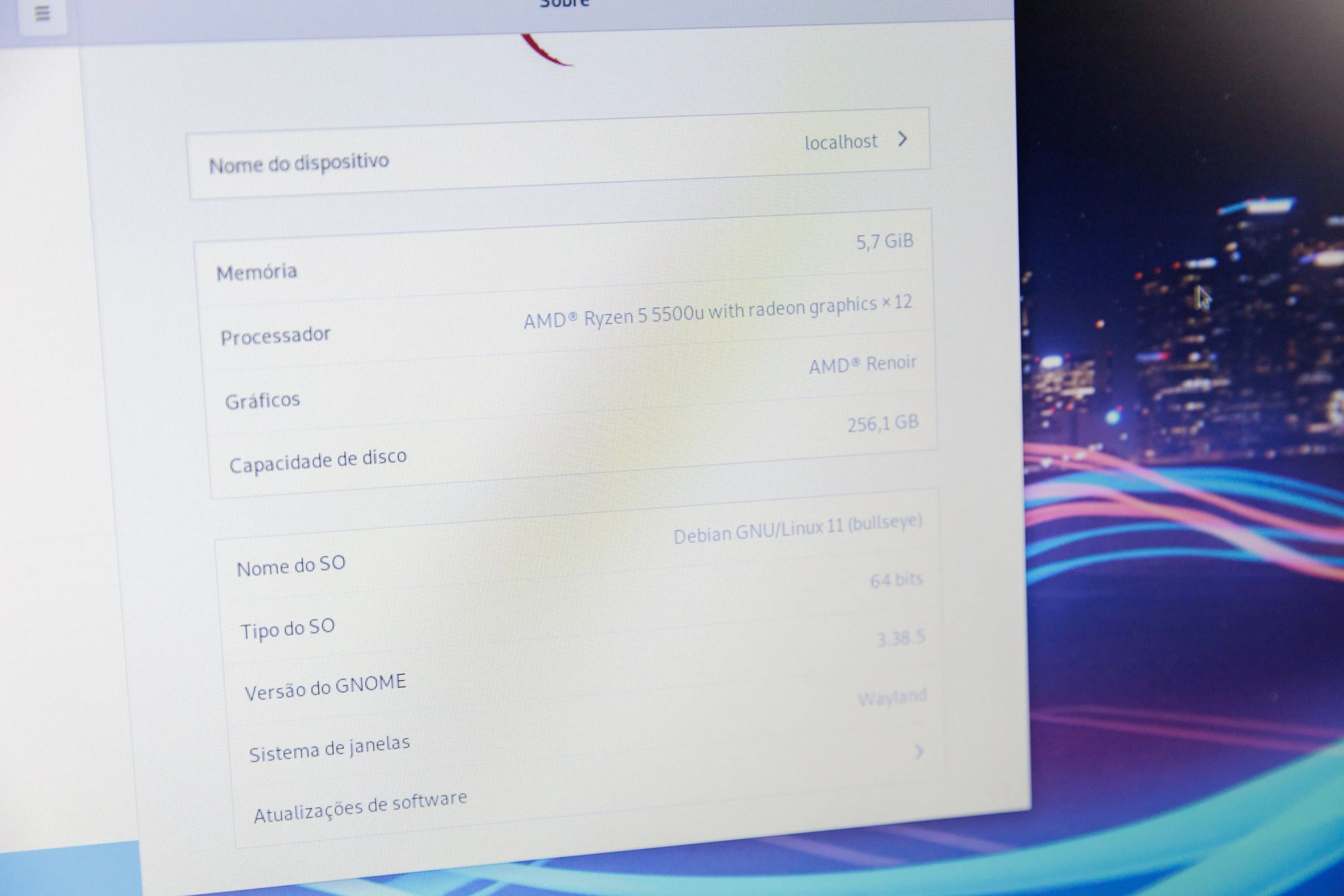 Criador do Linux recua em previsão sobre uso de IA e produtividade