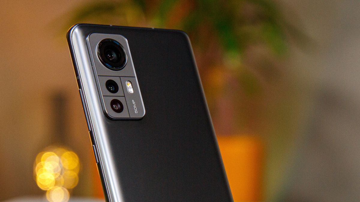 Celular popular da Xiaomi chega ao fim das atualizações do Android; veja