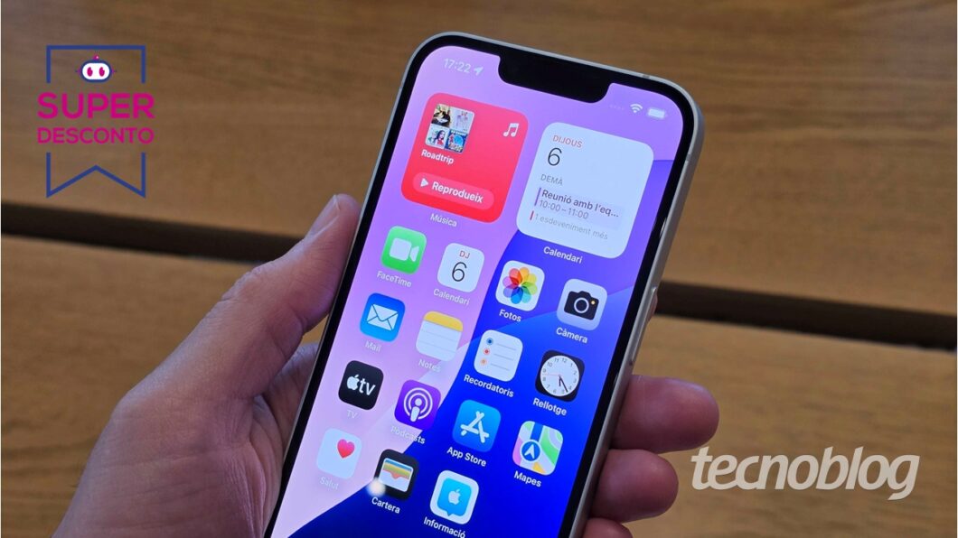 iPhone 16e fica 43% mais barato em oferta com cupom na Amazon