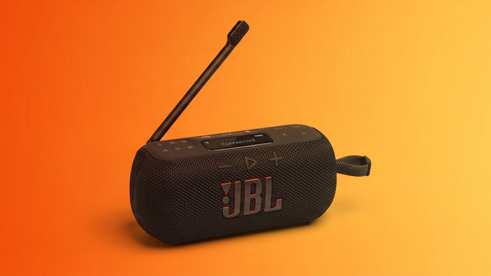 JBL com rádio FM chega ao Brasil com 15 horas de bateria; veja tudo que ela faz