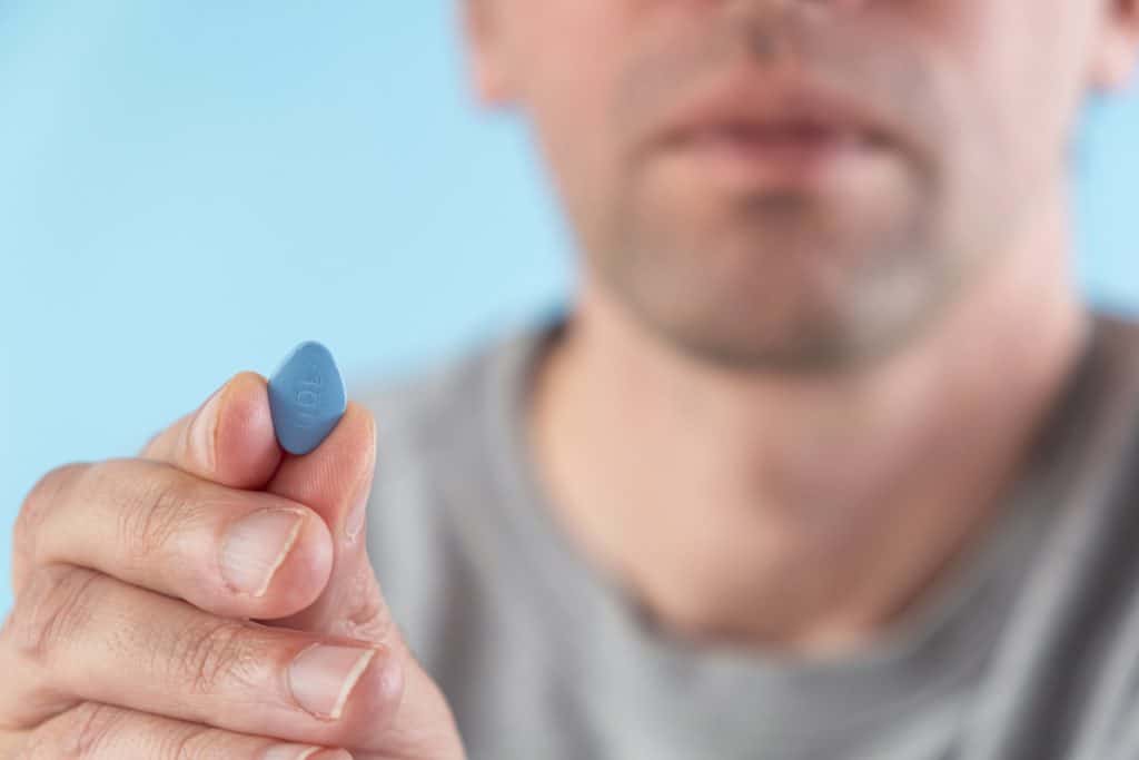 Tadalafila e Viagra: especialistas alertam para riscos físicos e psicológicos do uso ‘recreativo’