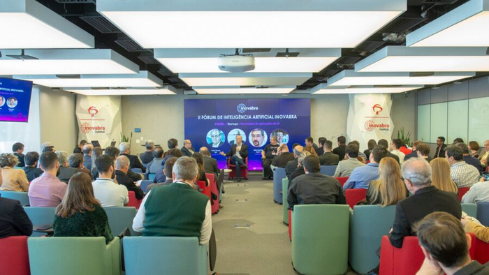 Como empresas usam agentes de IA? Evento debate o tema em SP