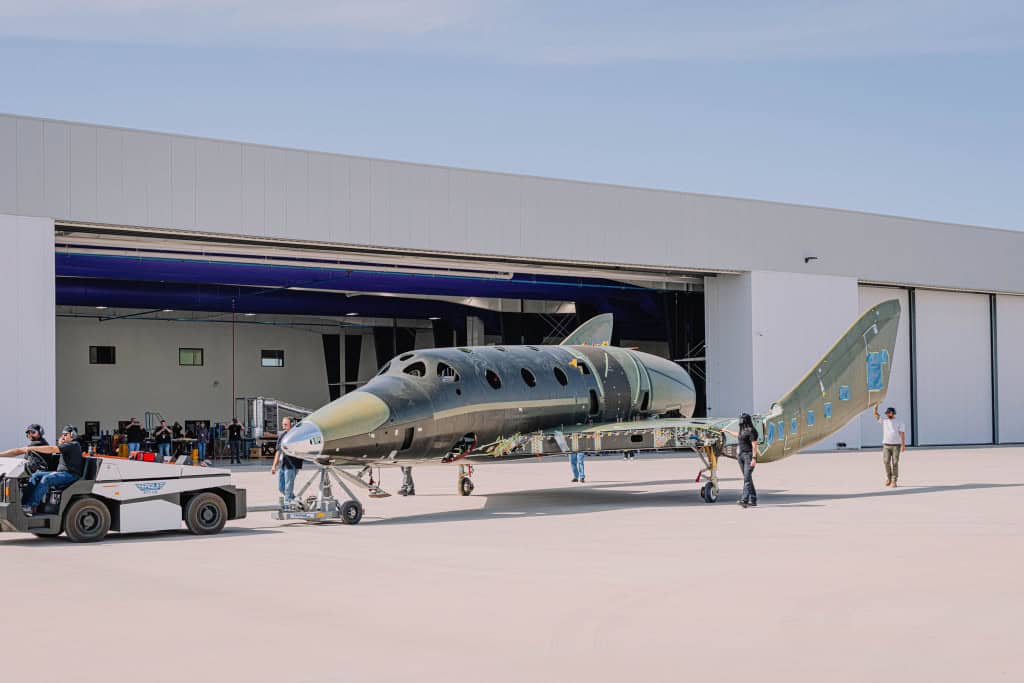 Virgin Galactic realiza teste em avião espacial antes de retomar voos comerciais