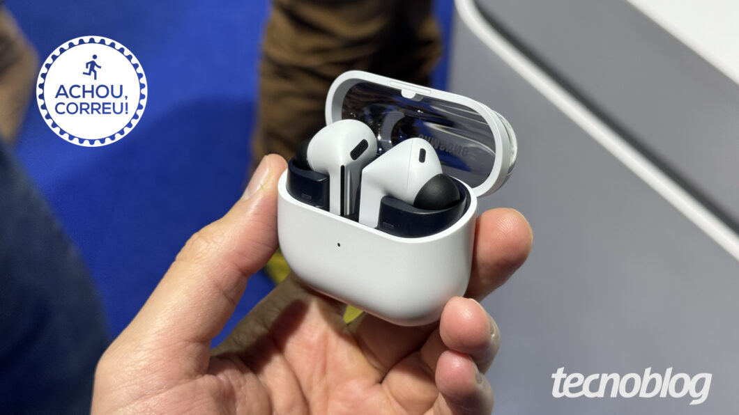 Galaxy Buds 3 FE alcança 37% de desconto no Mercado Livre