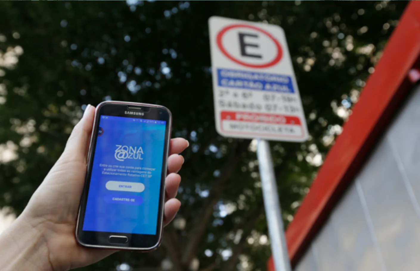 Projeto de lei quer criar período grátis para vagas da Zona Azul no Brasil inteiro