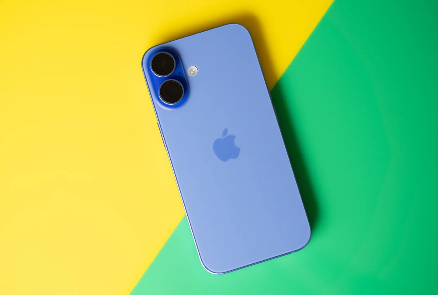 iPhone owners can now submit claims in Apple’s $250 million Siri AI settlement
