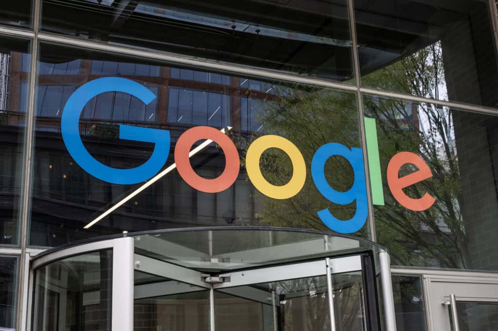 Google e Amazon registram alta de emissões de gases de efeito estufa por IA