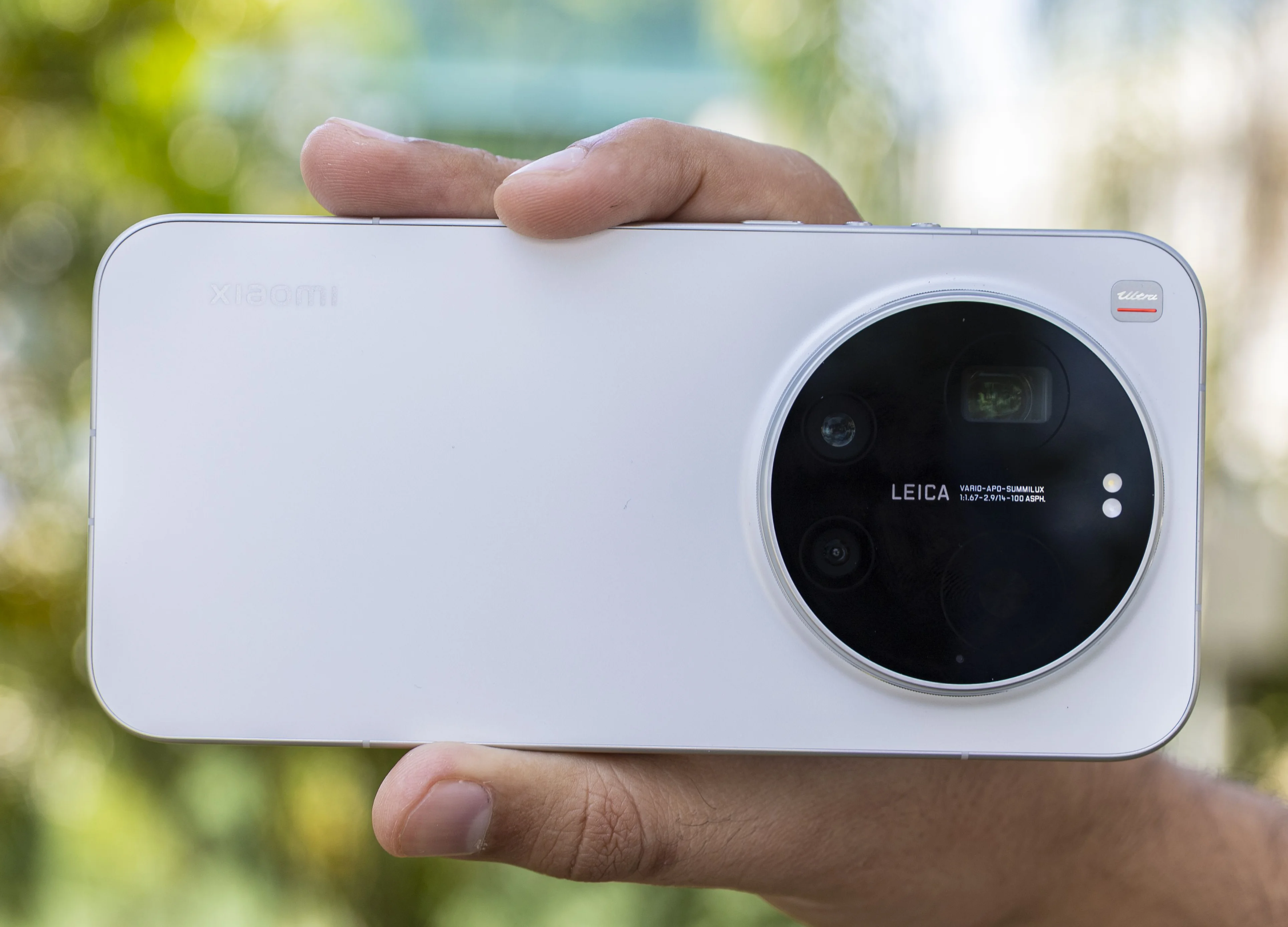 Xiaomi libera HyperOS 4 Beta com visual de vidro e novas funções