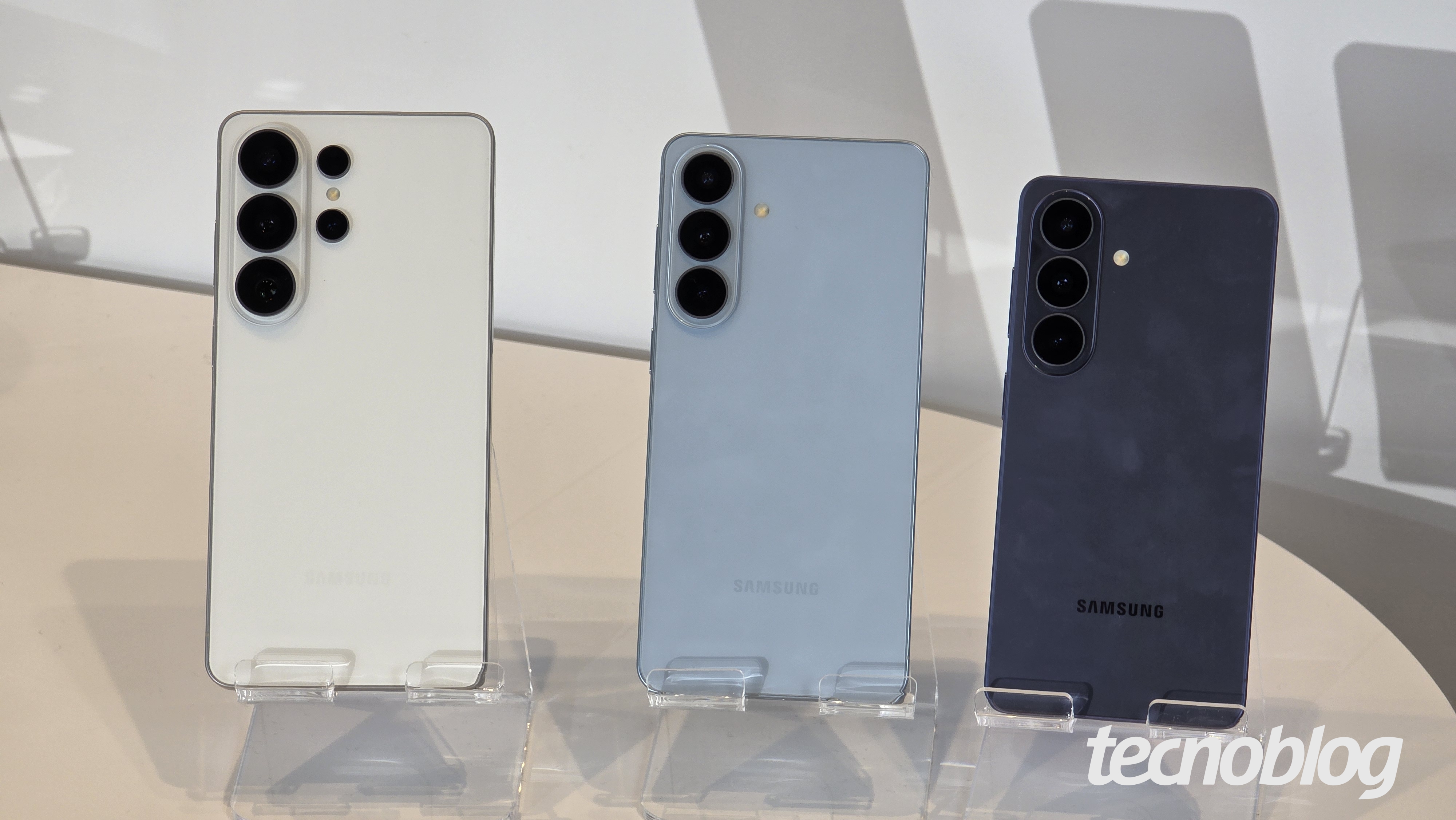 Samsung introduz função que reinicia celular após 72 horas de inatividade