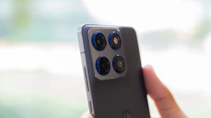 Shopee faz queima de Motorola Edge 70; menor preço histórico para 256 GB