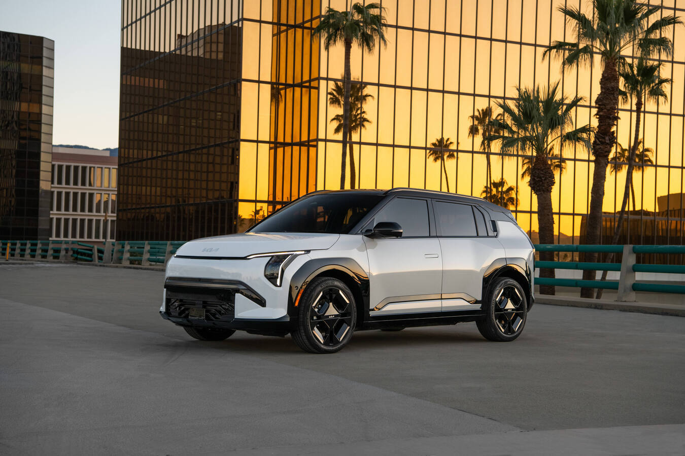 Kia’s compact EV3 is coming to the US this year, with 320 miles of range